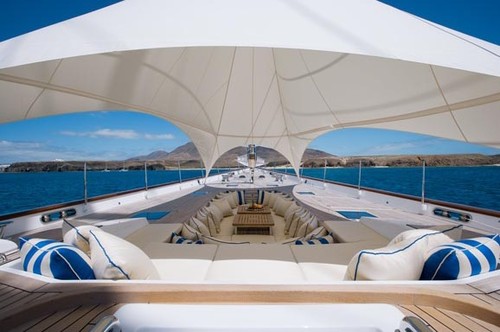 As a party boat ©  SW